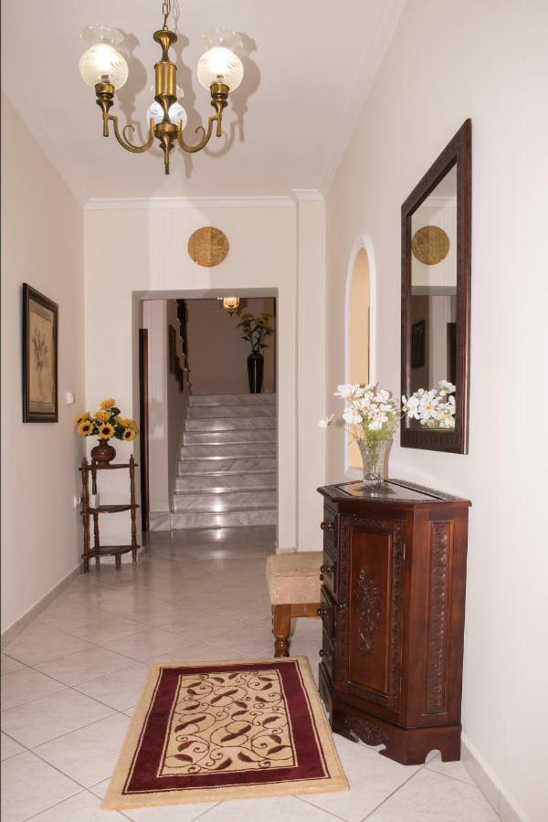 Areti Apartments لِتوخورو المظهر الخارجي الصورة