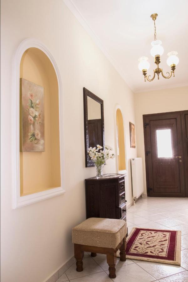 Areti Apartments لِتوخورو المظهر الخارجي الصورة